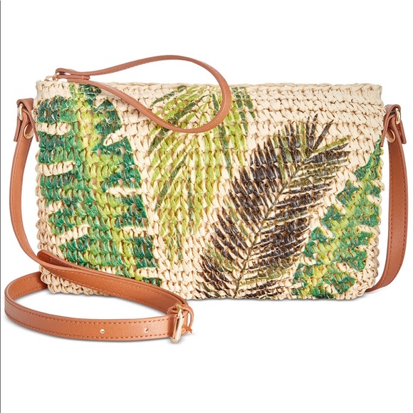 Crossbody 🏝 wristlet straw bag ☀️ - Picture 3 of 15